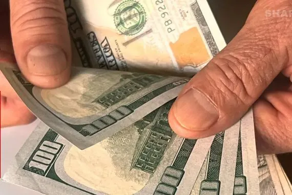 الدولار يرتفع مجددا مقابل الدينار في بغداد وأربيل شفق نيوز