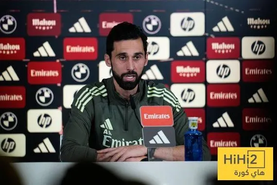 ألفارو أربيلوا متحدث أفضل من مدرب