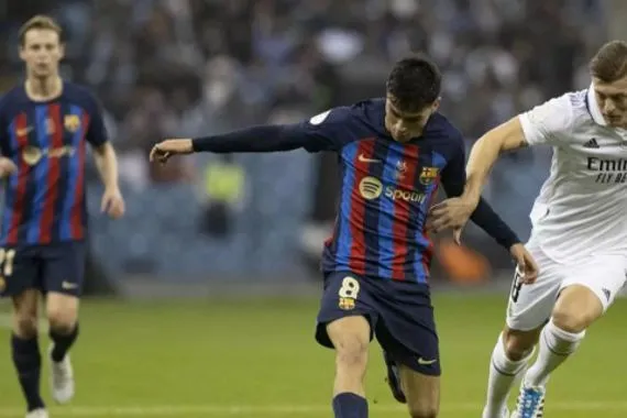 لـ3 أسباب توني كروس يستبعد تتويج برشلونة بدوري أبطال أوروبا