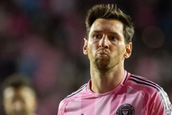 لماذا رفض ميسي عرض الاتحاد السعودي رغم 1 4 مليار يورو