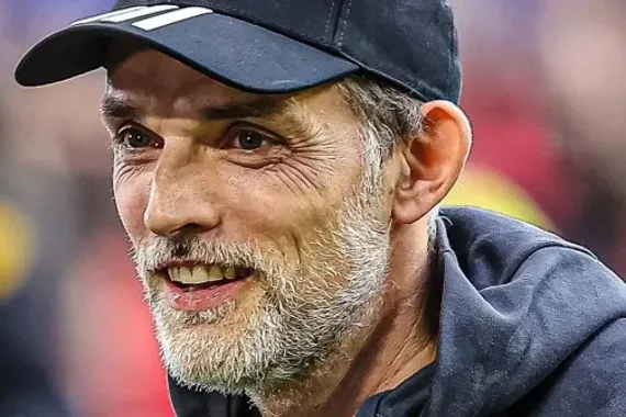 روني يرشح توخيل لإعادة بناء مانشستر يونايتد