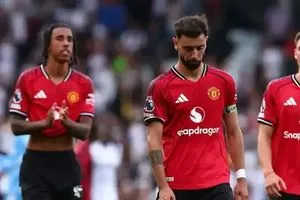 مانشستر يونايتد قرر تأجيل تعيين مدير فني دائم للصيف