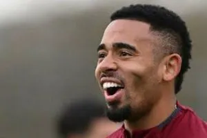 خيسوس يشارك في مباراة تشيلسي