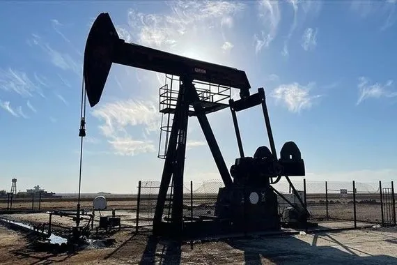 أسعار النفط تتراجع وتكسر موجة مكاسب استمرت 5 أيام وكالة الانباء العراقية واع