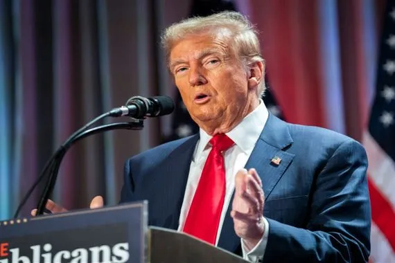 ترامب يهدد بـ قانون التمرد لإيقاف احتجاجات مينيابوليس