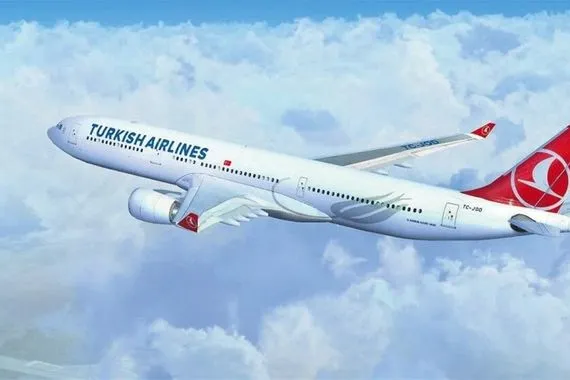 تهديد بقنبلة يجبر طائرة تركية على الهبوط في برشلونة