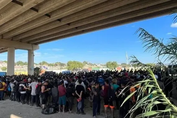 الولايات المتحدة تبدأ تدقيقاً شاملاً لـ55 مليون حامل تأشيرة شفق نيوز