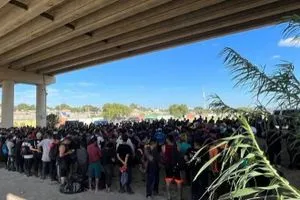 الولايات المتحدة تبدأ تدقيقاً شاملاً لـ55 مليون حامل تأشيرة شفق نيوز