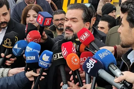 احتجاج في السليمانية على شح الوقود 17 ألف معاق يواجهون البرد بلا نفط أبيض صور شفق نيوز