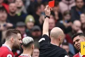 أكثر مباراة شهدت بطاقات حمراء في ديربي مانشستر