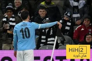 ريان شرقي في الصدارة قبل الديربي