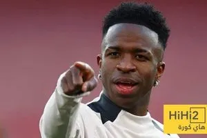 فينيسيوس يحكي سبب غضب والده