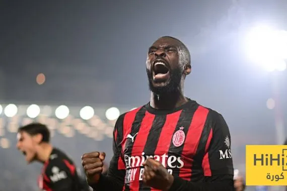 ميلان يفوز على كومو في الدوري الايطالي