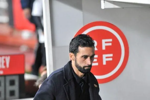 أول رسالة من أربيلوا لغرفة ملابس الريال بعد فضيحة ألباسيتي