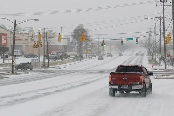 أكثر من مليون أميركي بدون كهرباء بسبب عاصفة شتوية وكالة الانباء العراقية واع