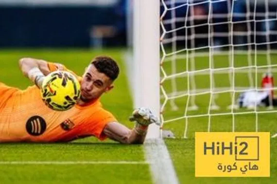 خوان غارسيا ينضم لقائمة مميزة لبرشلونة