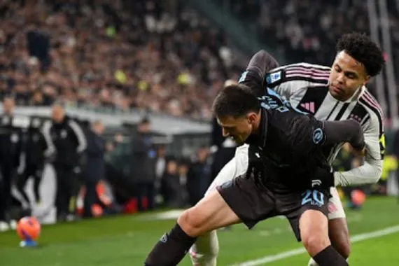 إحصائيات مباراة يوفنتوس ونابولي بعد مرور ساعة