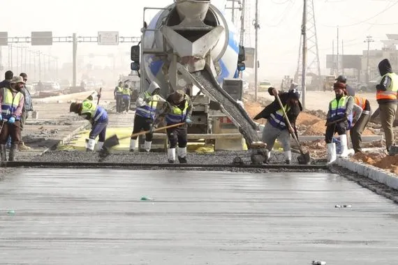 المباشرة بعمل صب مدخل محافظة الديوانية من جهة النجف الاشرف ممر الإياب وكالة الانباء العراقية واع