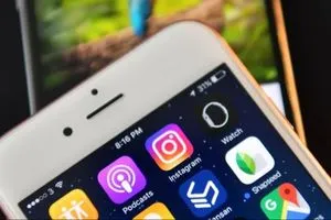 إنستغرام يدعم احتجاجات إيران بميزة جديدة