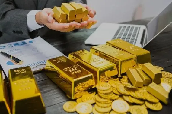 الذهب يسجل مستوى قياسي جديد يتجاوز 5000 دولار شفق نيوز