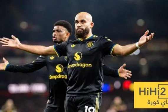 سبب تألق مبومو مع مانشستر يونايتد