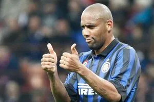 مايكون في مقارنته لكرة القدم بين اليوم و الامس ليست لا افضل و لا اسوأ لكنها مختلفة