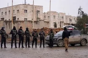 فوكس نيوز الفوضى في سوريا تُثير مخاوف هروب عناصر داعش من السجون