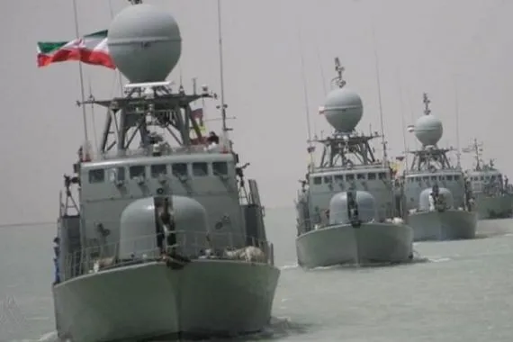 الحرس الثوري نمتلك مئات الصواريخ الجاهزة للإطلاق من تحت البحر