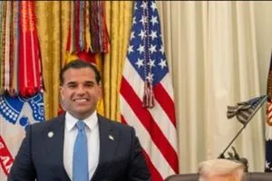 سافايا سنحاسب جميع المتورطين بسرقة أموال العراق بما فيهم كبار المسؤولين الحكوميين وعائلاتهم