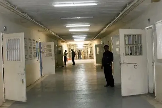 القضاء في بغداد يحكم بالمؤبد بحق ثلاثة من تجار المخدرات شفق نيوز