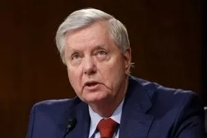 سيناتور أميركي يهدد الحكومة السورية بـ عقوبات قاسية بسبب استهداف الكورد شفق نيوز