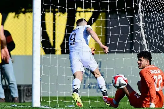 دوري النجوم زاخو يتغلب على النجف وتعادل الكرخ وأربيل شفق نيوز