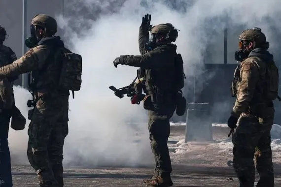 خاص أحداث مينيسوتا تدفع ترمب للتراجع أمام واقع جديد شفق نيوز