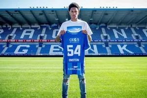 موهبة هولندا رفض كبار أوروبا من أجل برشلونة