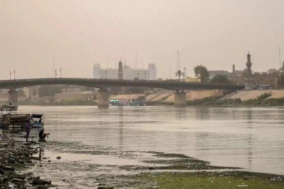 البيئة تطلق برامج متكاملة لتحسين نوعية مياه دجلة وتعزيز الرقابة والمعالجة البيئية